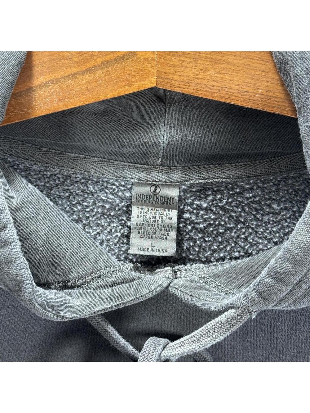 Call Her Daddy “I Am Unwell” Grey Hoodie - L - Picture 4 of 7